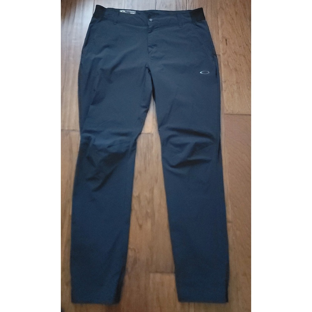 Oakley Men's Blackout Elastic Waist‎ Performance Fit Jogger Pants Sz 34x29.5"